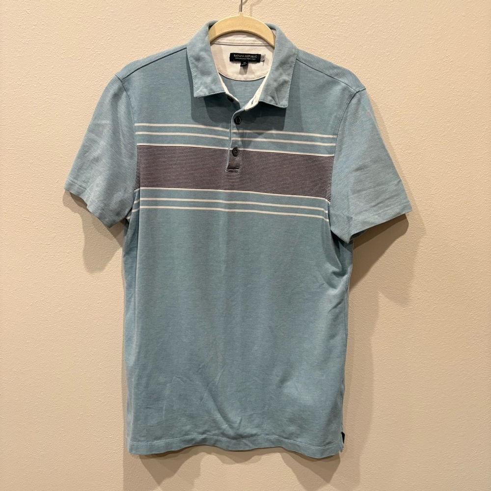 Banana Republic Performance Pique Light Blue Striped Polo Shirt Size Medium